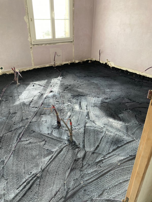 Renovation de sol a Compiègne 